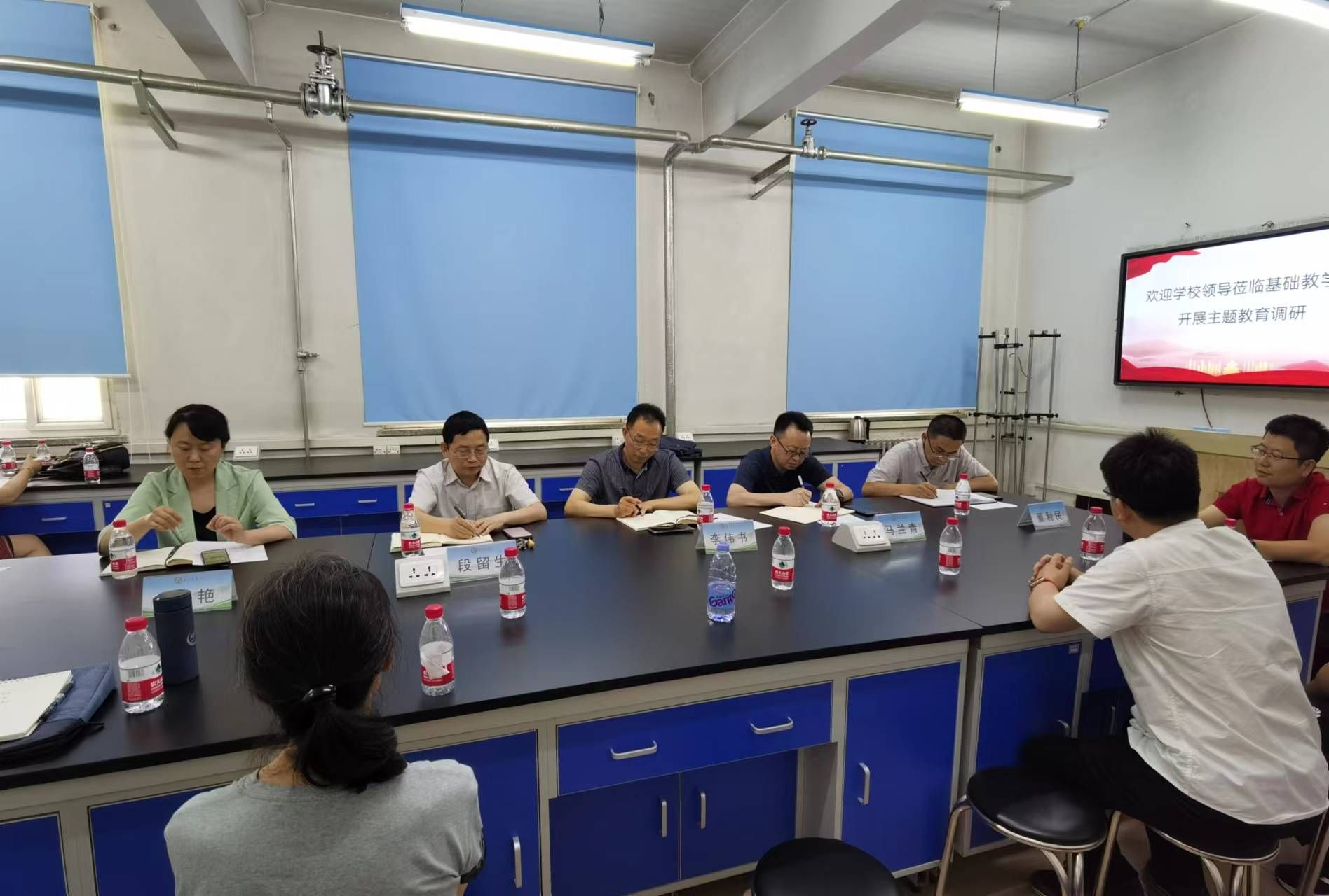 校领导深入基层调研 共绘主题教育新画卷